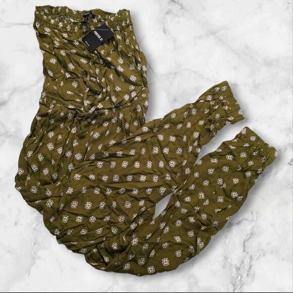 Forever 21 Medallion Print Sleeveless Tube Jumpsuit Olive Green Size Small - Picture 3 of 9